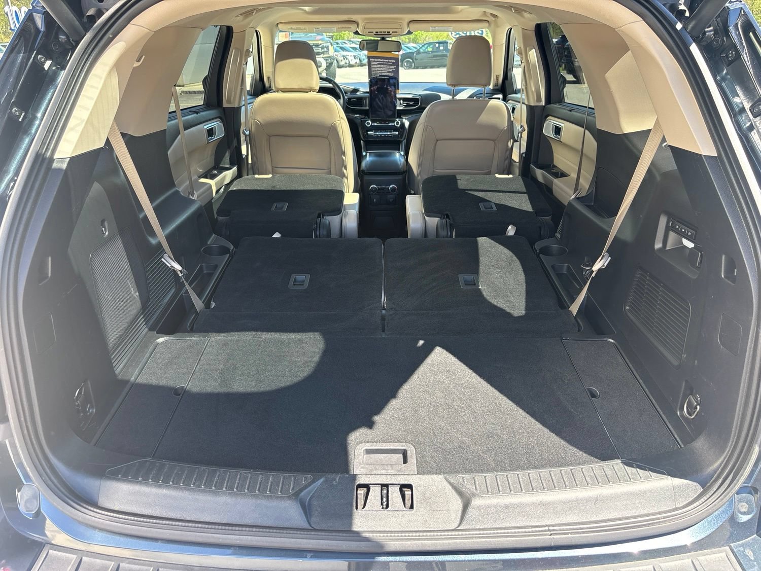 Certified 2023 Ford Explorer Limited w/ Limited Technology Package AWD/4WD image 48