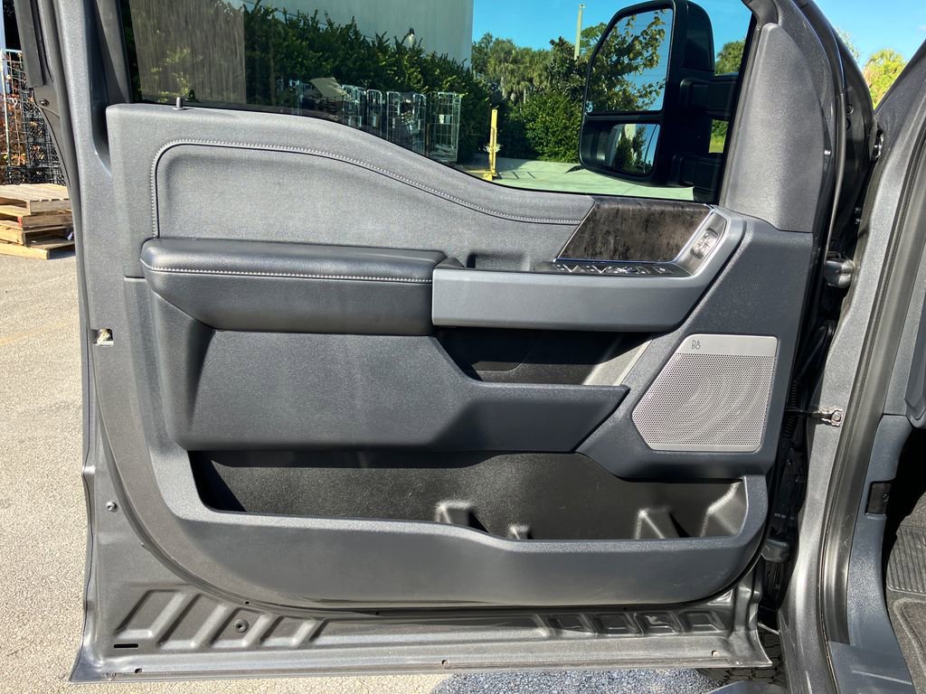 Certified 2024 Ford F250 Lariat w/ Sport Appearance Package image 28