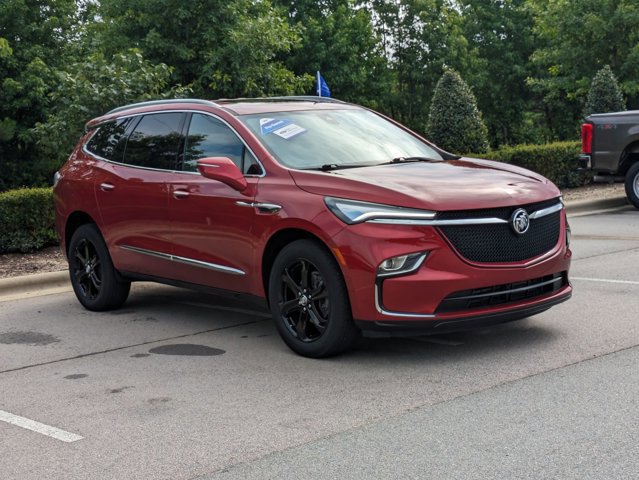 Used 2024 Buick Enclave Essence w/ Experience Buick Package image 9