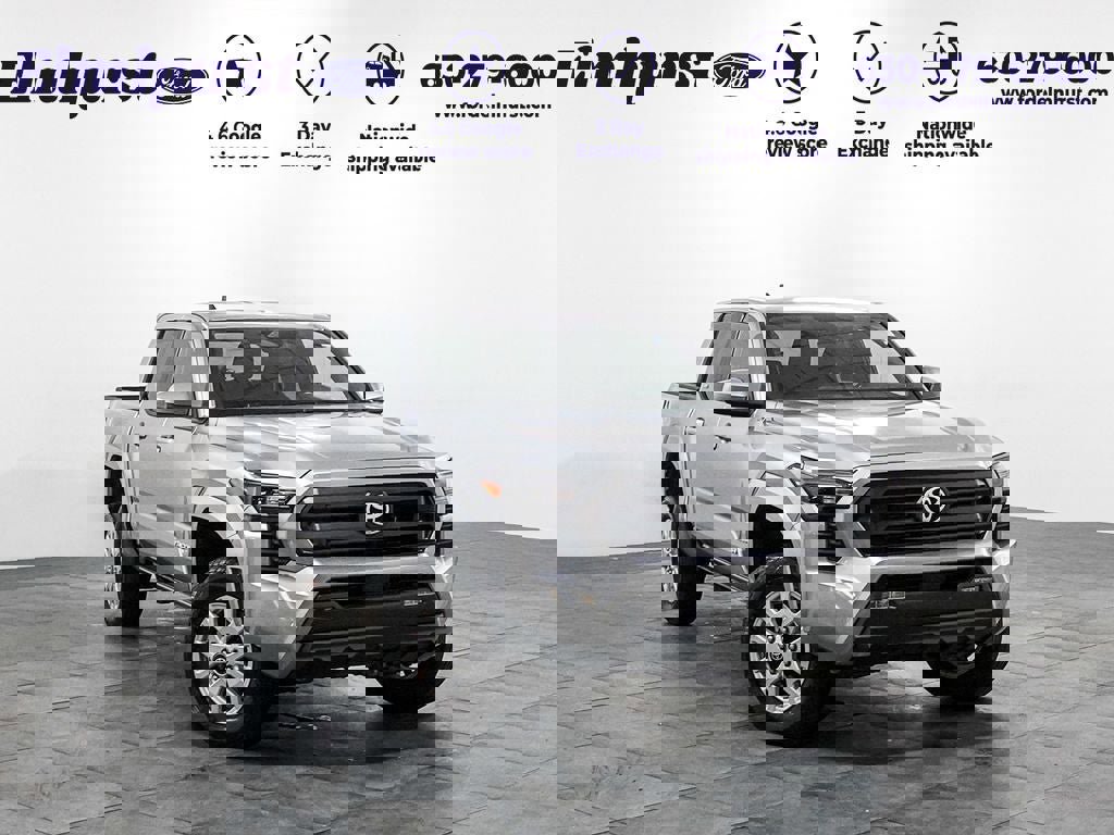 Used 2024 Toyota Tacoma SR5 AWD/4WD image 6