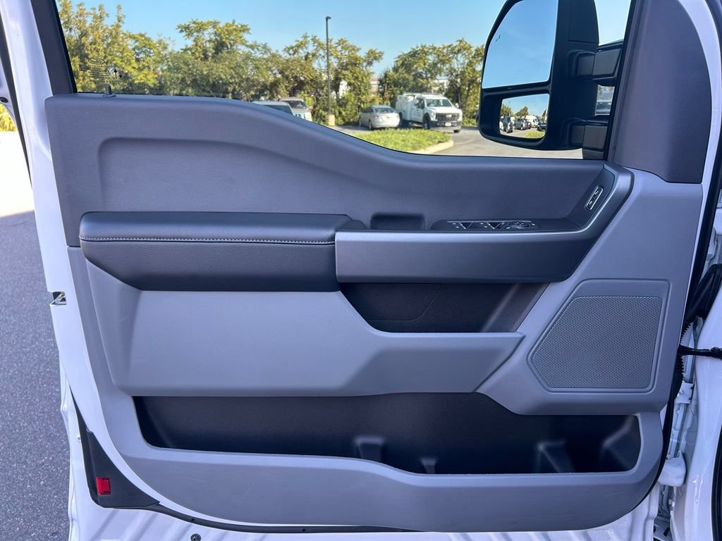 Certified 2026 Ford F250 XL w/ STX Appearance Package AWD/4WD image 14