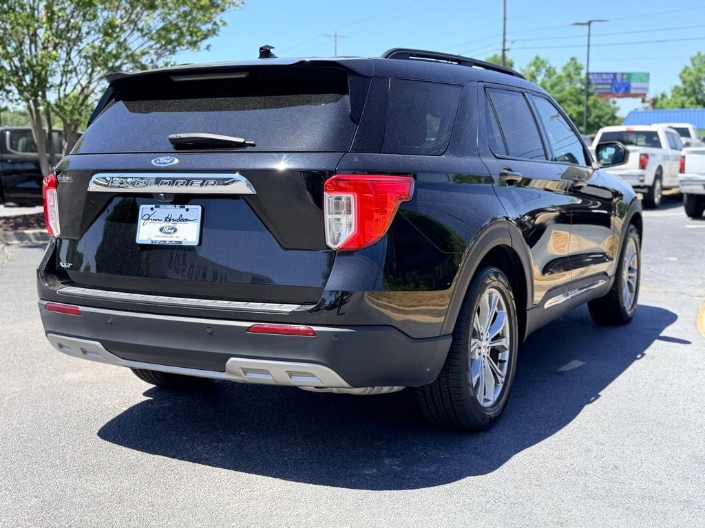 Certified 2023 Ford Explorer XLT w/ Equipment Group 202A RWD image 3