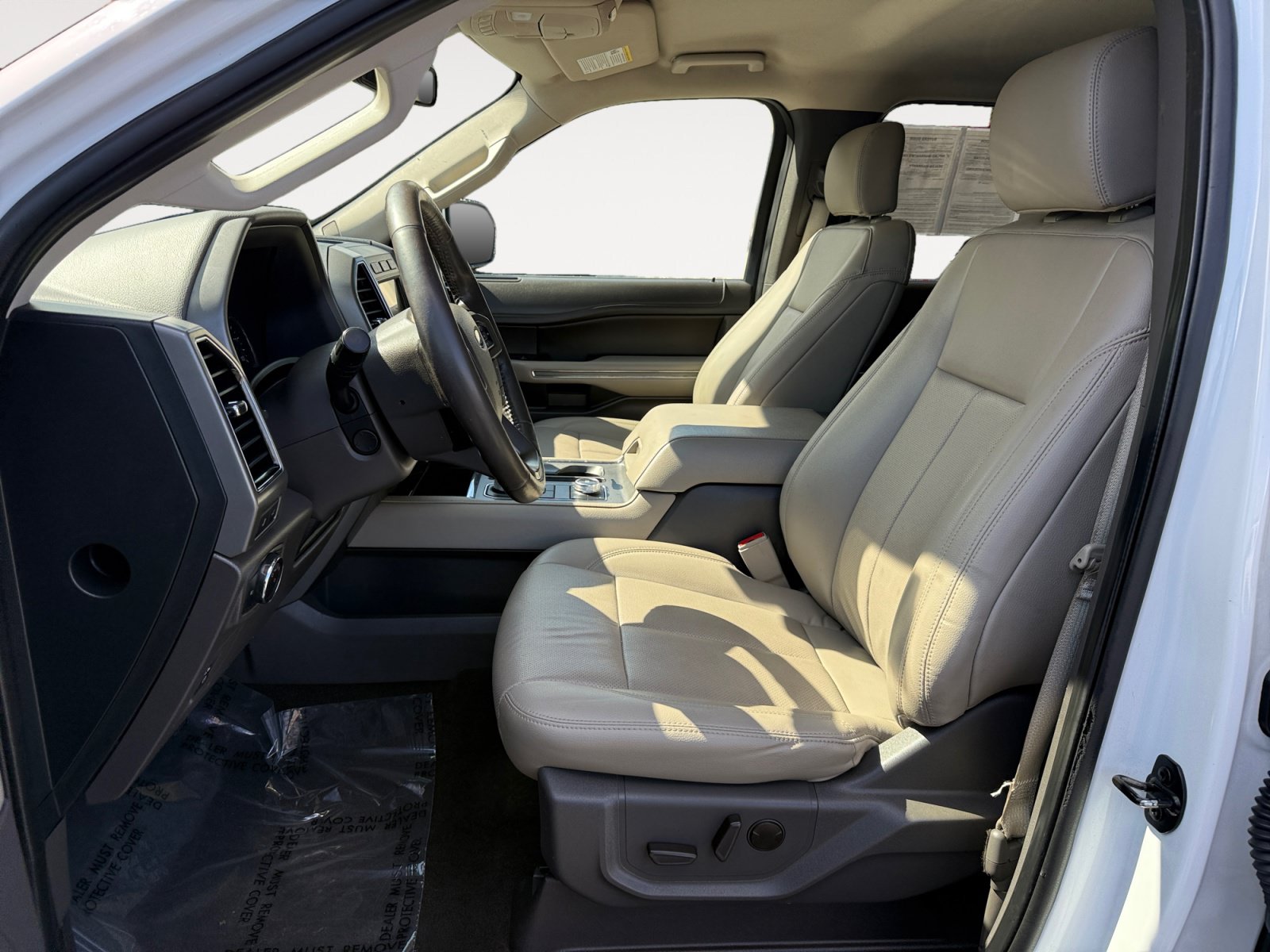 Certified 2020 Ford Expedition XLT w/ Equipment Group 202A AWD/4WD image 10