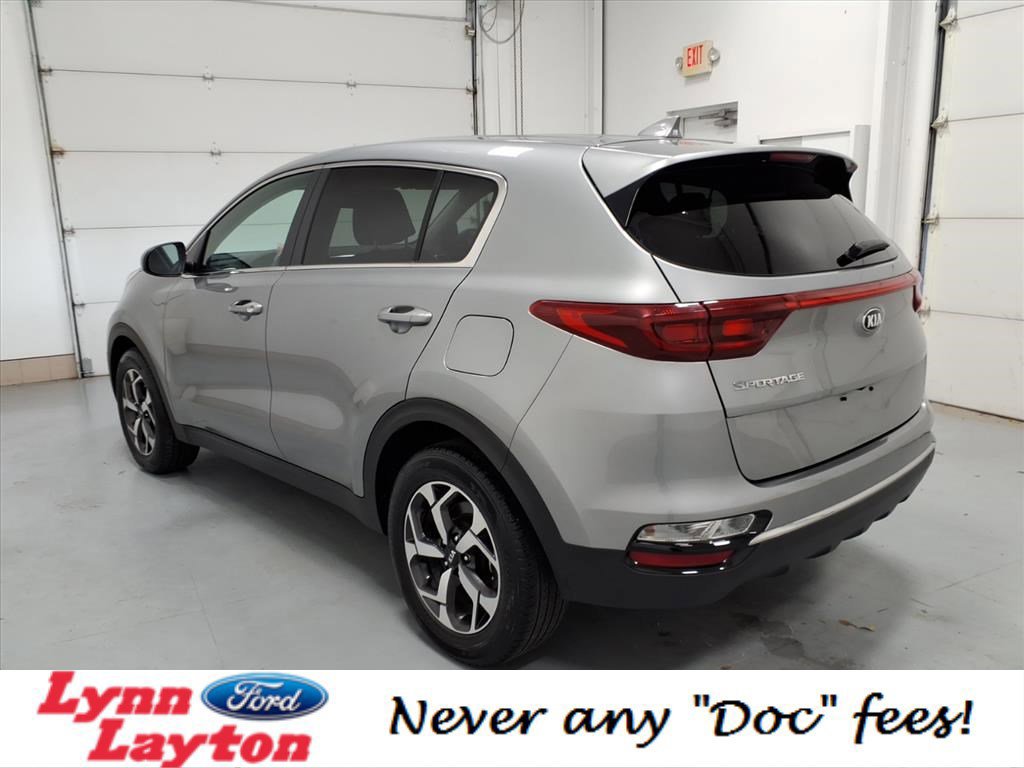 Used 2020 Kia Sportage LX image 5