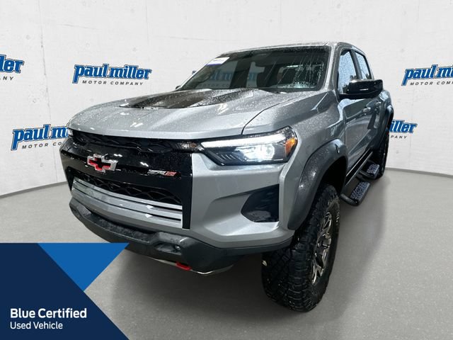 Used 2024 Chevrolet Colorado ZR2 w/ ZR2 Convenience Package III AWD/4WD image 1