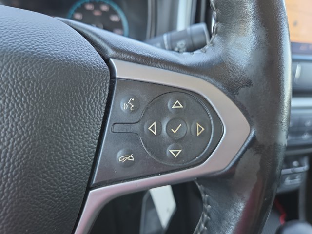 Used 2022 Chevrolet Colorado LT w/ Luxury Package RWD image 20