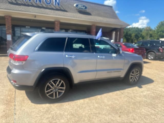 Used 2019 Jeep Grand Cherokee Limited RWD image 5