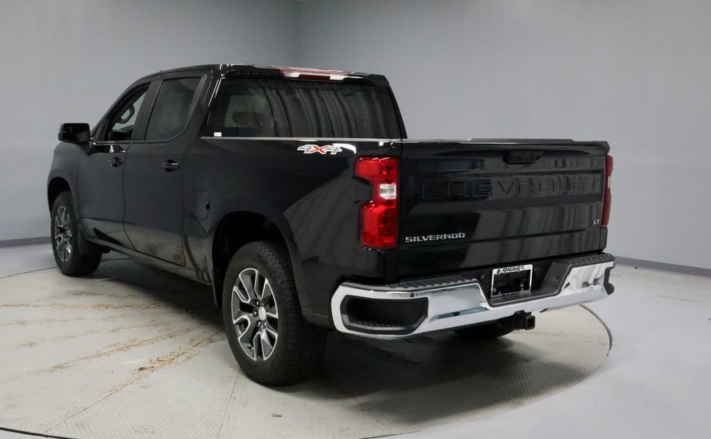 Used 2023 Chevrolet Silverado 1500 LT AWD/4WD image 9