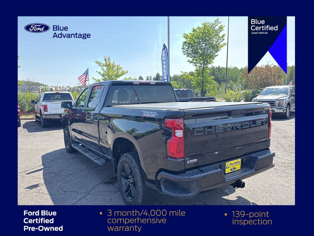 Used 2022 Chevrolet Silverado 1500 Custom Trail Boss w/ LPO, Dark Essentials Package AWD/4WD image 9