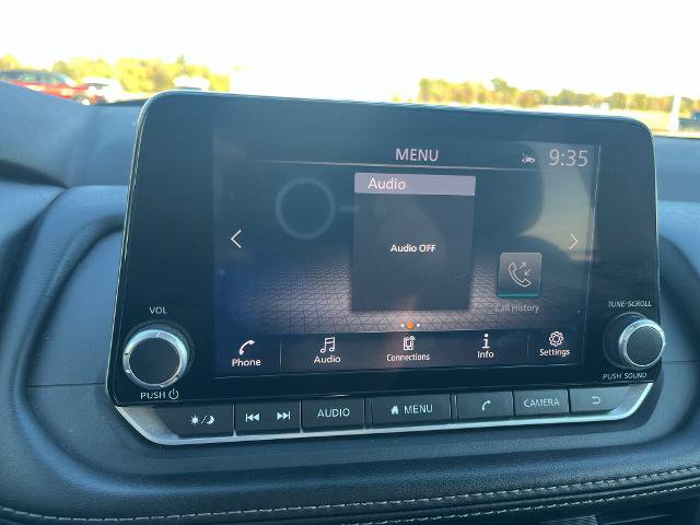 Used 2023 Nissan Rogue SV FWD image 13