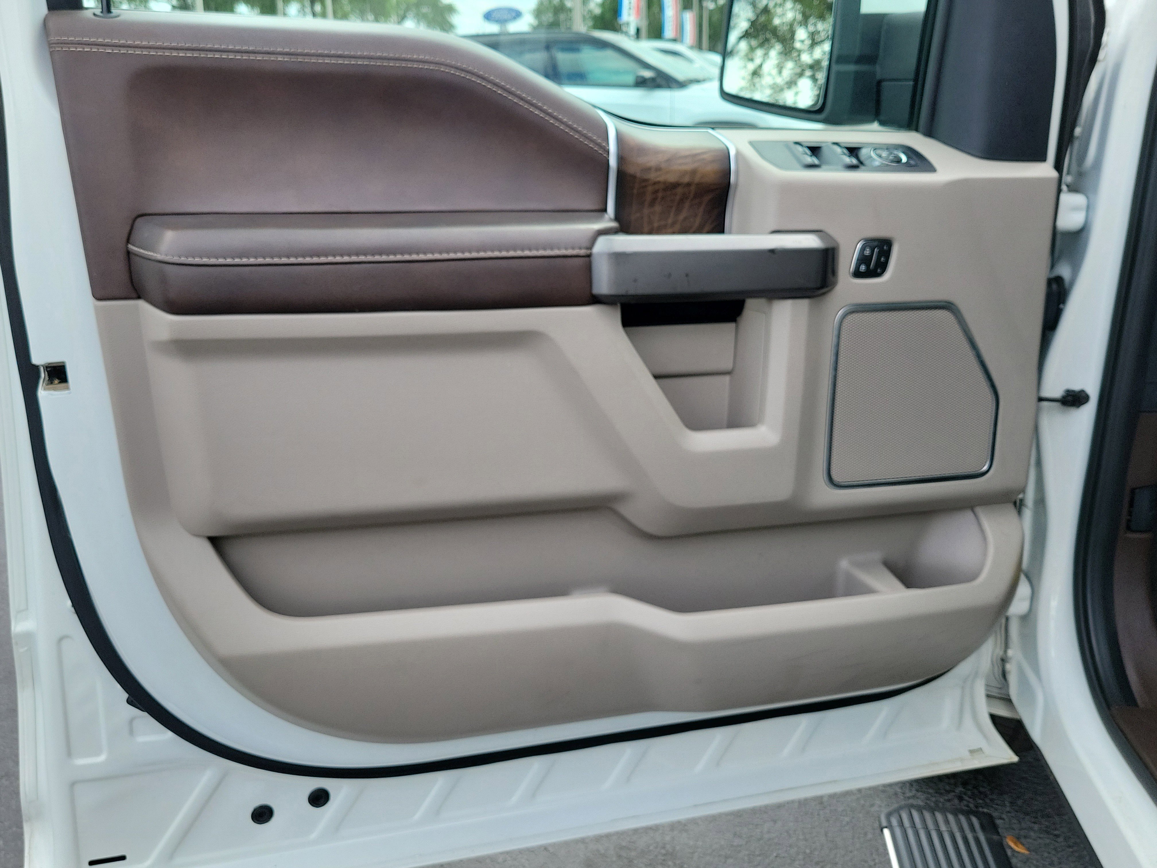 Certified 2020 Ford F150 Limited w/ Trailer Tow Package image 20