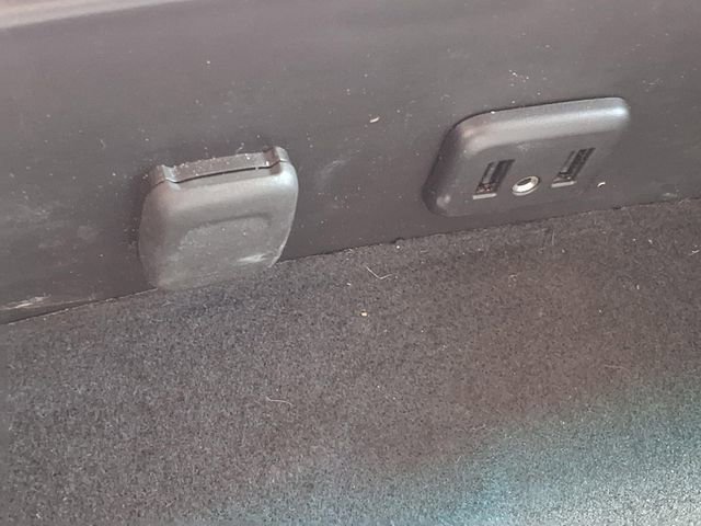 Used 2017 GMC Sierra 1500 SLE w/ SLE Value Package image 16