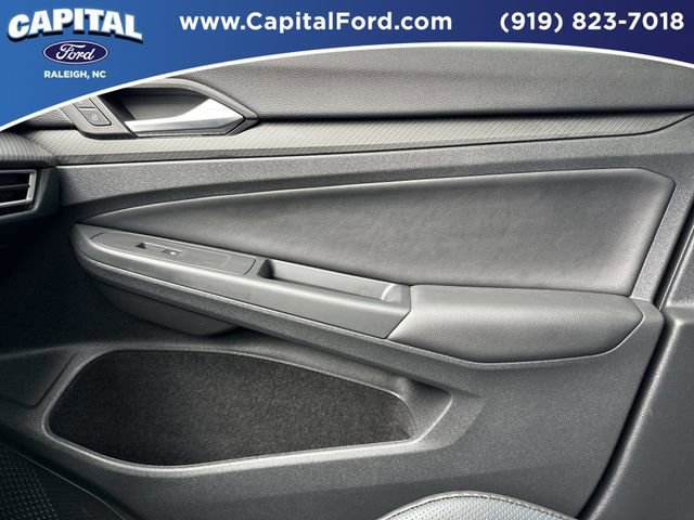 Used 2024 Volkswagen Golf R image 22