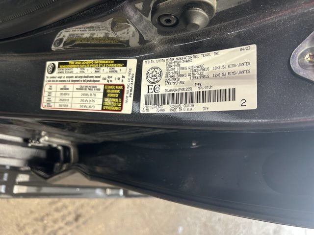 Used 2023 Toyota Sequoia TRD Pro AWD/4WD image 38
