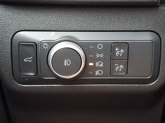 Certified 2020 Ford Escape SEL AWD/4WD image 23