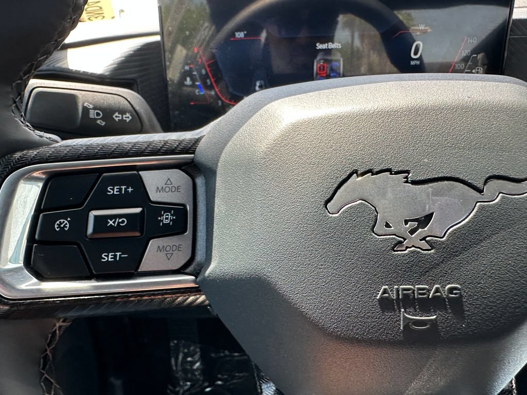 Certified 2025 Ford Mustang Coupe RWD image 22