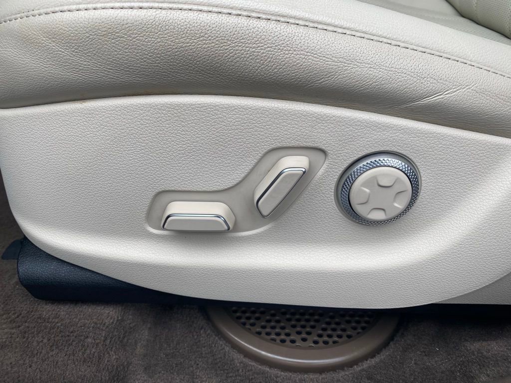 Used 2023 Genesis GV80 2.5T image 10