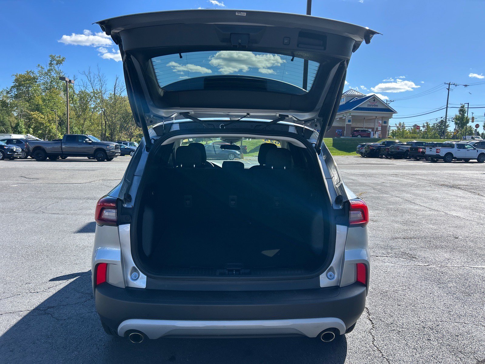 Certified 2024 Ford Escape Active AWD/4WD image 12