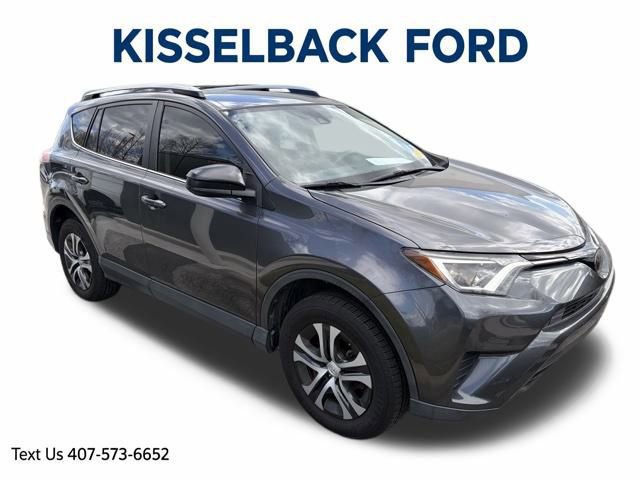 Used 2018 Toyota RAV4 LE image 7