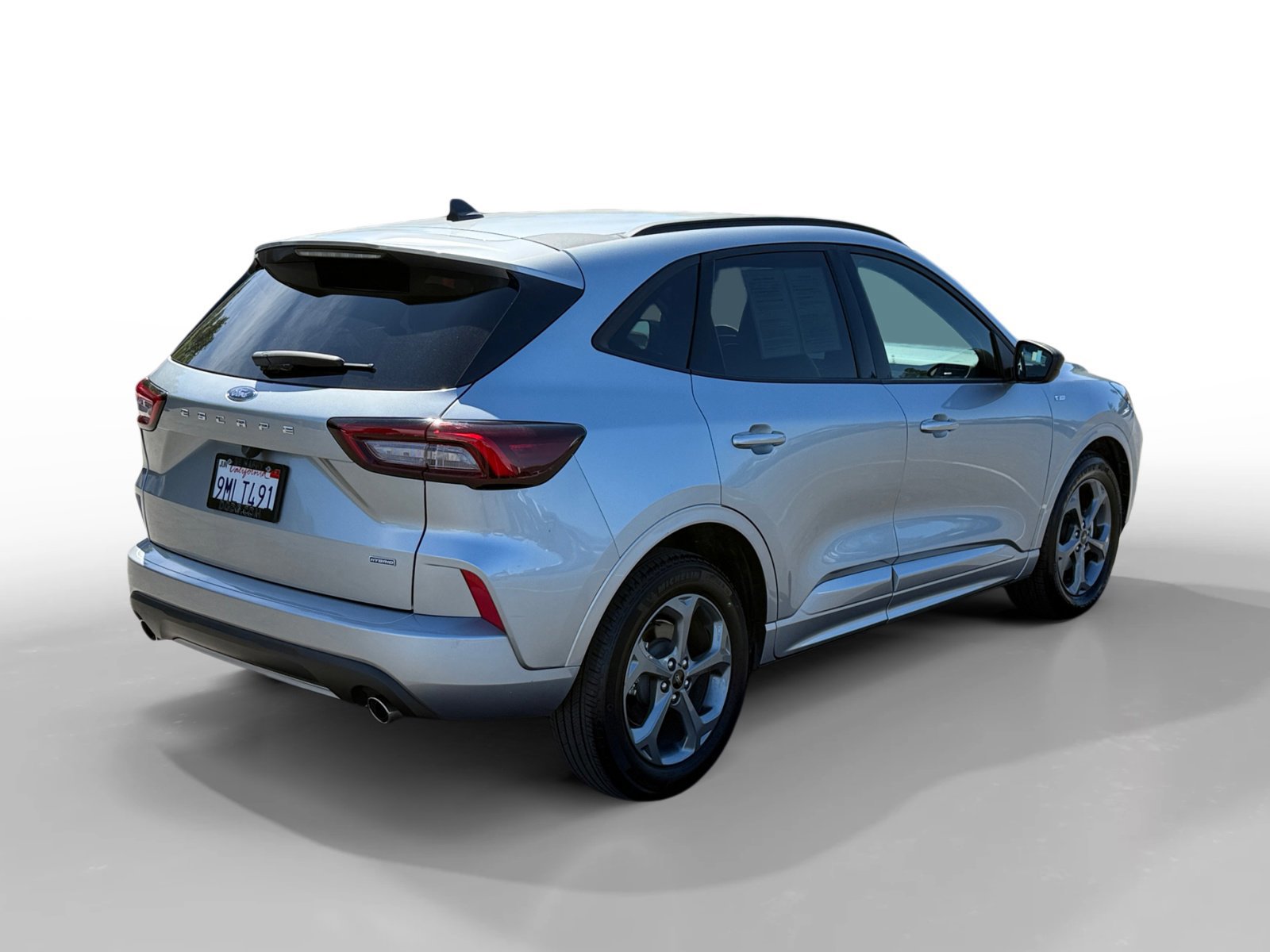 Certified 2024 Ford Escape ST-Line w/ Equipment Group 301A image 4