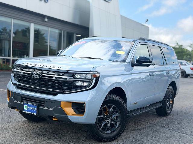 Certified 2025 Ford Expedition Tremor AWD/4WD image 1