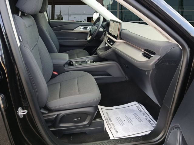 Certified 2025 Ford Explorer Active RWD image 15