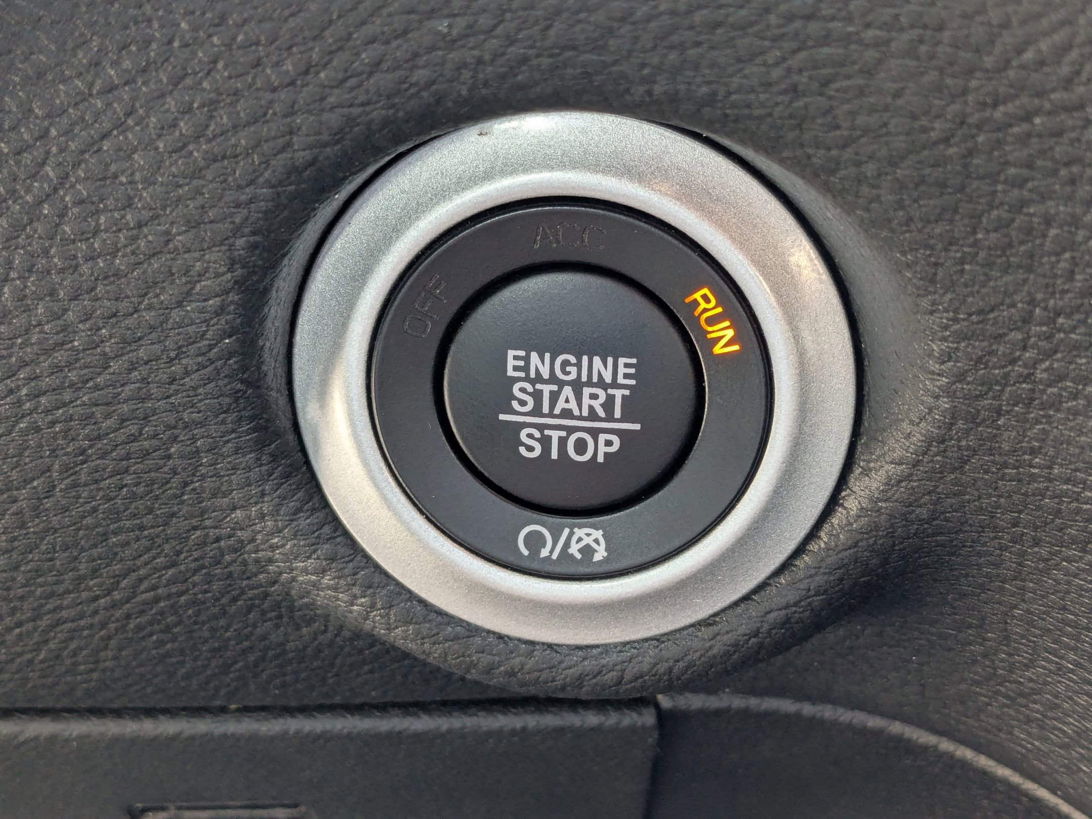 Used 2024 Chrysler Pacifica Touring-L w/ S Appearance Package image 22