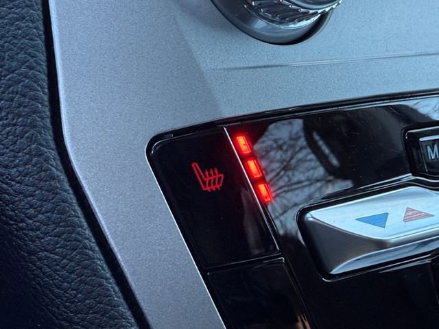 Certified 2022 Ford Explorer XLT image 17