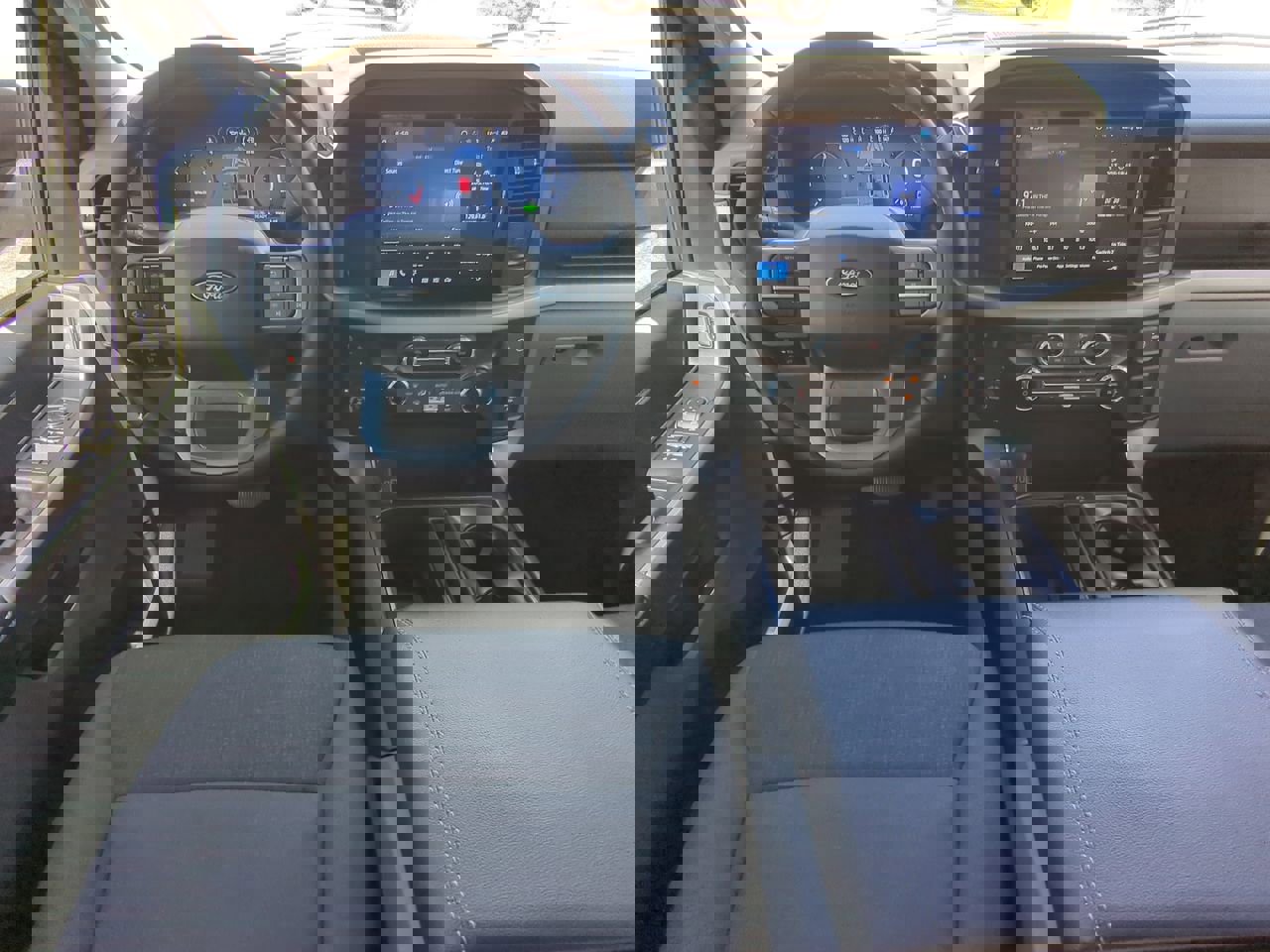 Certified 2025 Ford F150 XLT w/ Equipment Group 301A Standard image 14