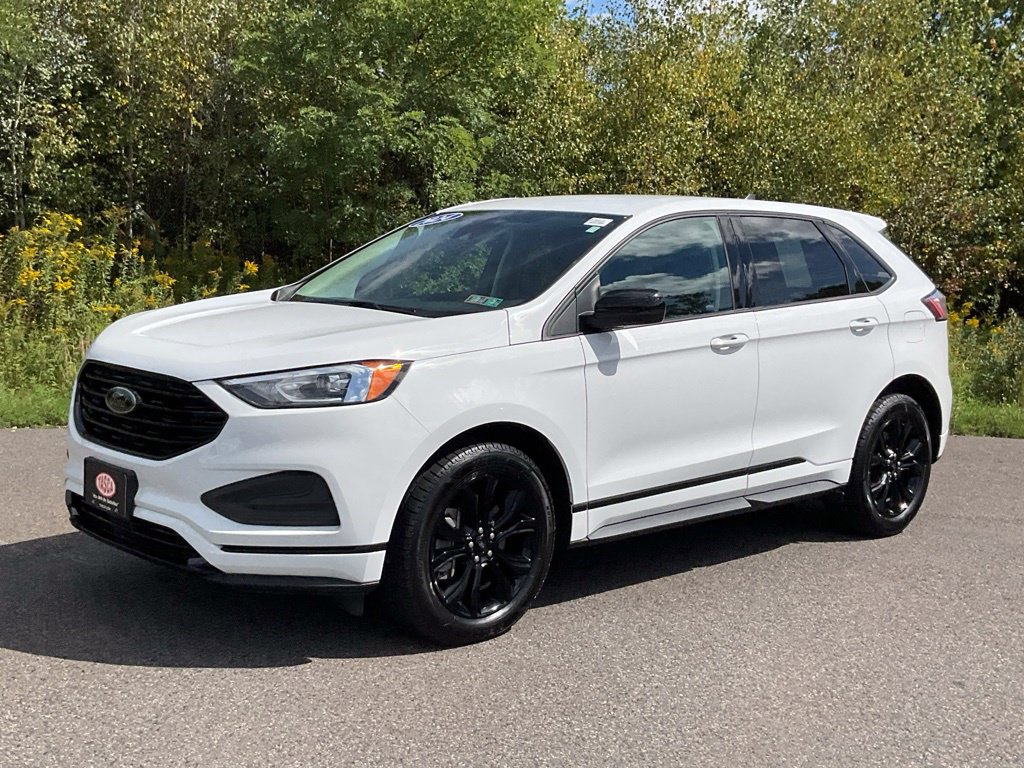 Certified 2024 Ford Edge SE w/ Black Appearance Package AWD/4WD image 29