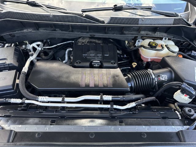 Used 2020 Chevrolet Silverado 1500 LT w/ Texas Edition RWD image 10