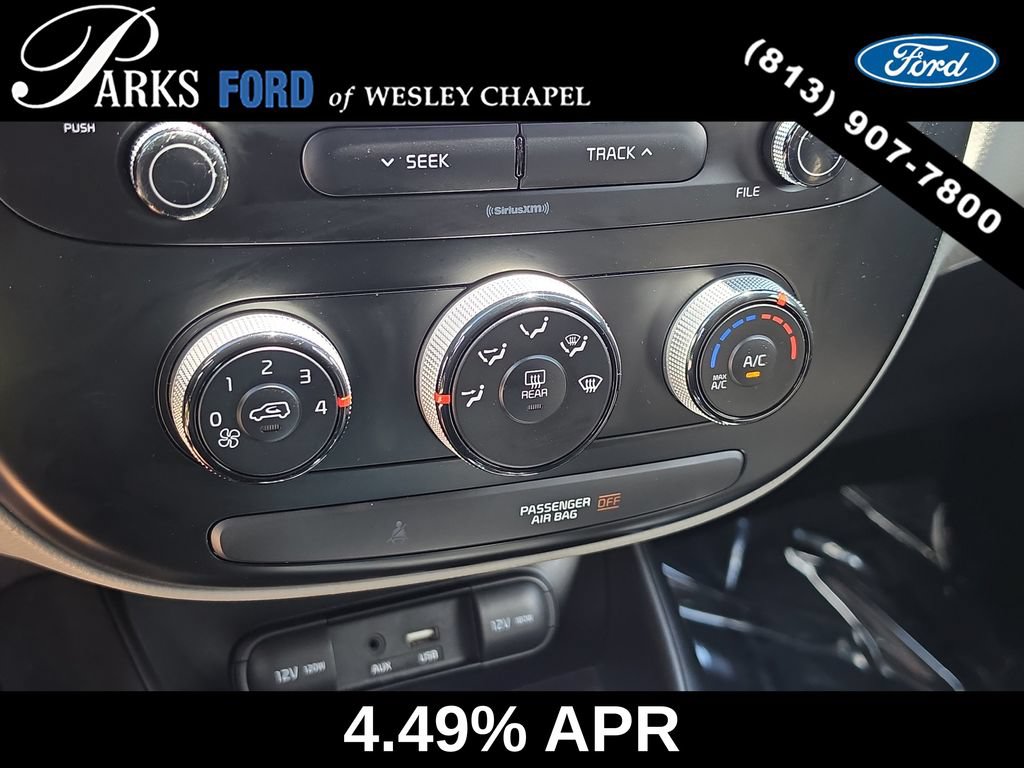 Used 2019 Kia Soul FWD image 23