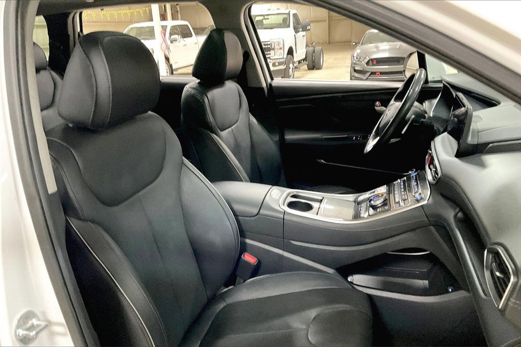 Used 2023 Hyundai Santa Fe Limited image 9