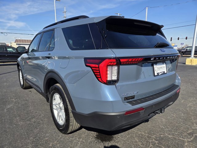 Certified 2025 Ford Explorer Active image 7