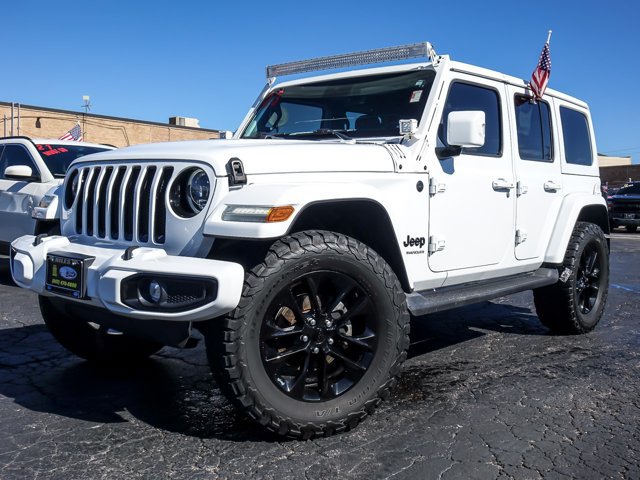 Used 2023 Jeep Wrangler Unlimited Sahara AWD/4WD image 1