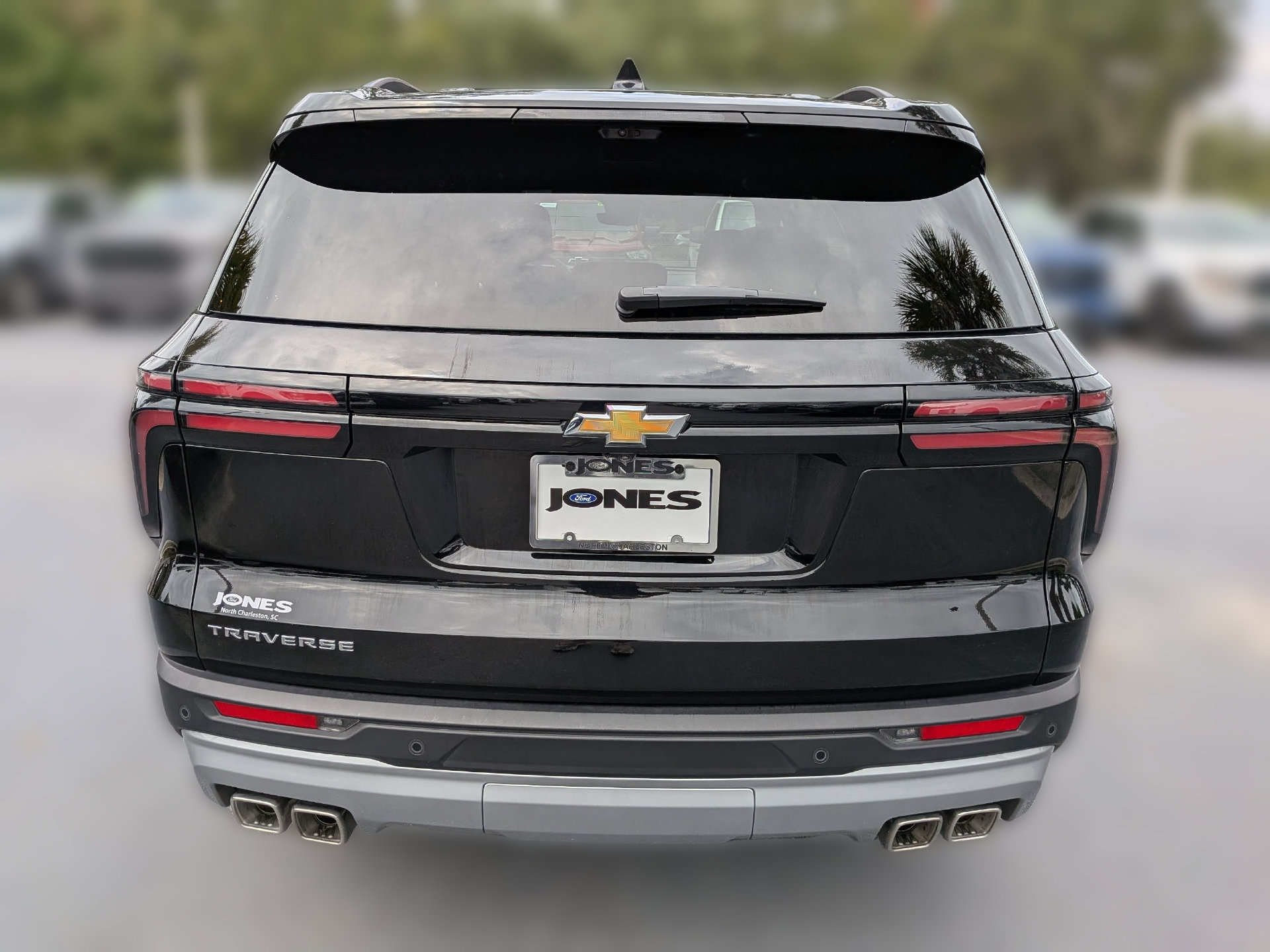 Used 2026 Chevrolet Traverse LT w/ Driver Confidence Package FWD image 6