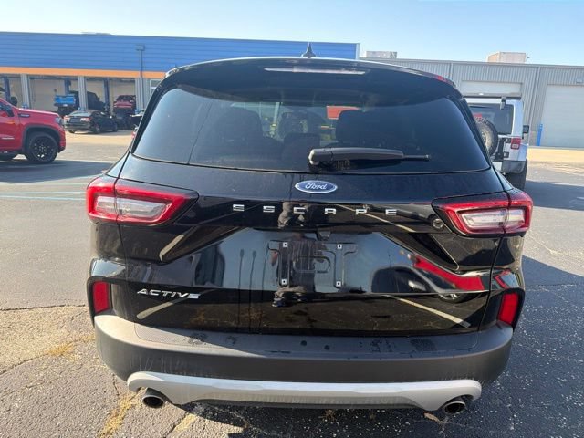 Certified 2026 Ford Escape Active FWD image 3