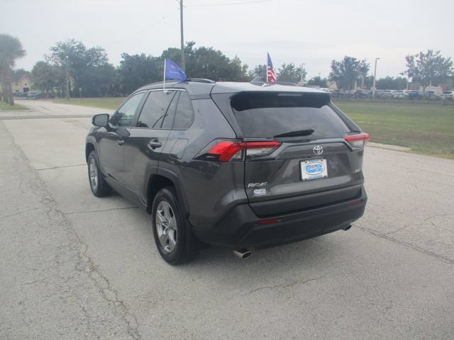 Used 2024 Toyota RAV4 XLE FWD image 5