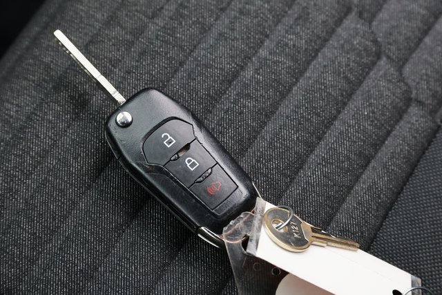 Certified 2021 Ford F150 XL w/ Equipment Group 101A High image 38