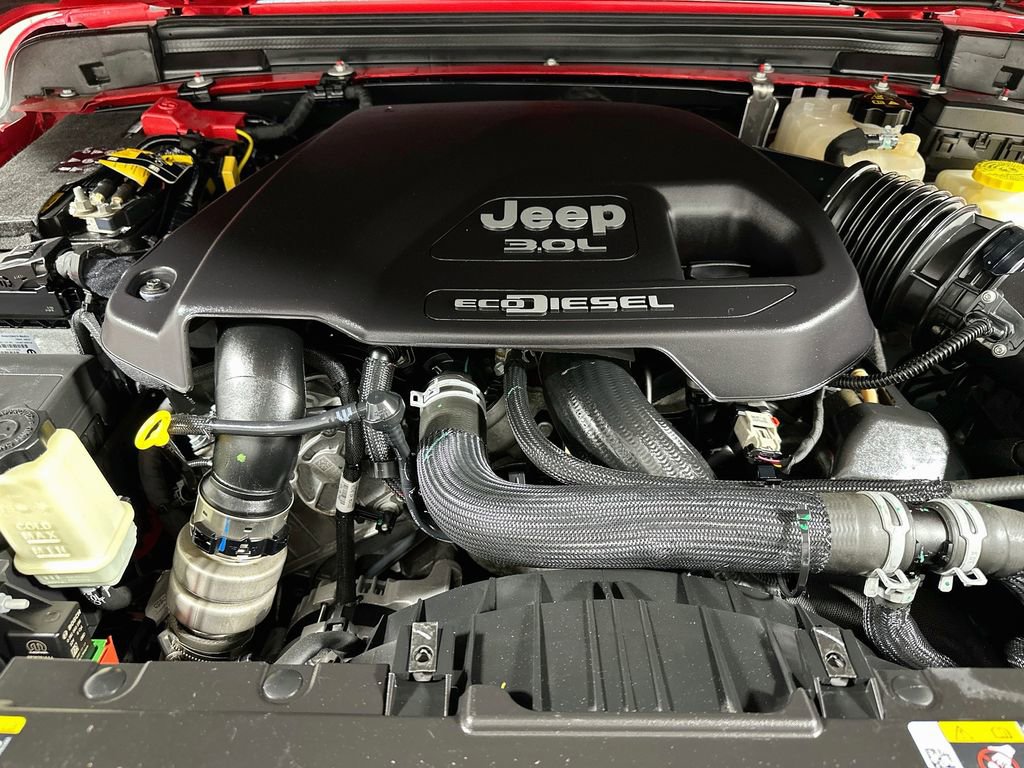 Used 2022 Jeep Wrangler Unlimited Rubicon w/ Cold Weather Group AWD/4WD image 22