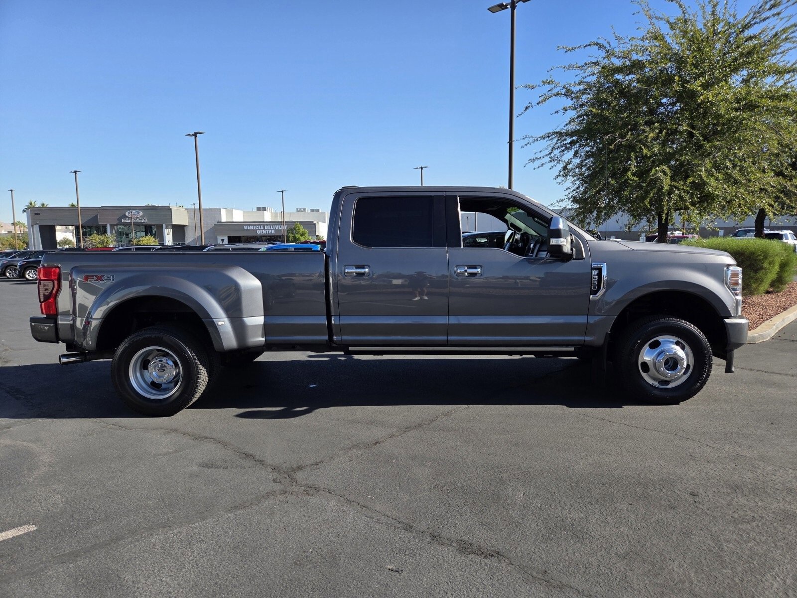 Certified 2021 Ford F350 Platinum image 6