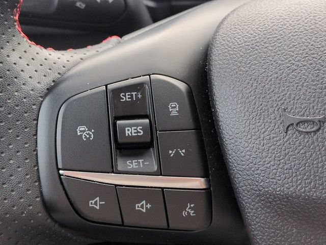 Certified 2024 Ford Escape ST-Line w/ Tech Pack #1 FWD image 23