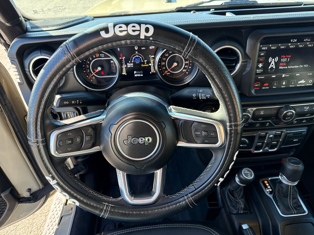 Used 2020 Jeep Gladiator Overland image 14