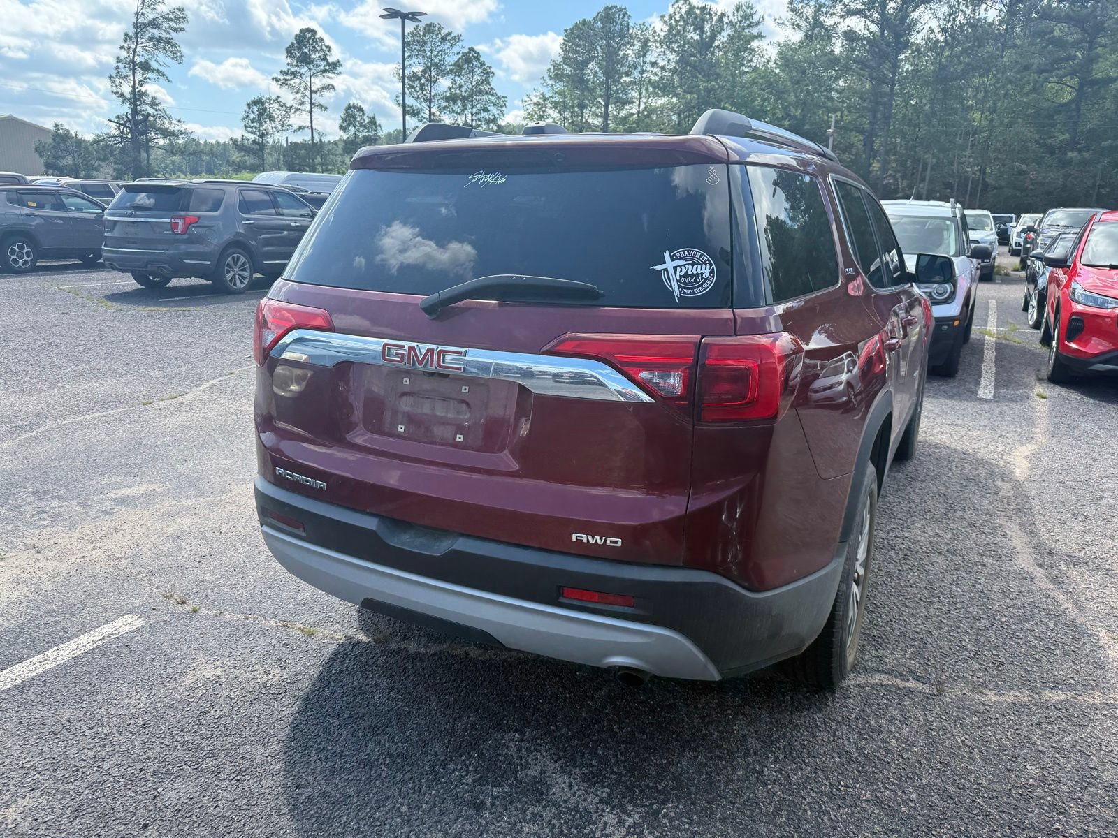 Used 2017 GMC Acadia SLE AWD/4WD image 7