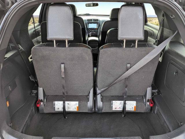 Certified 2017 Ford Explorer XLT w/ Equipment Group 202A AWD/4WD image 27