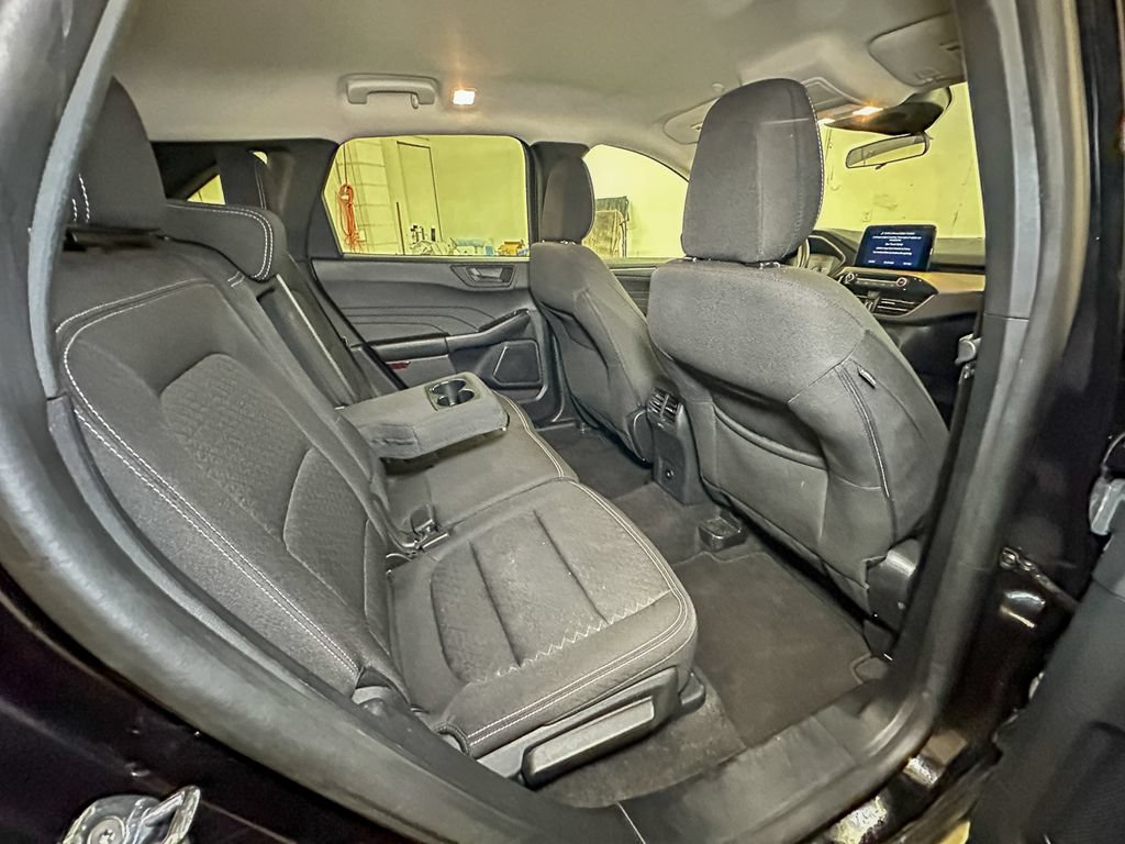 Certified 2024 Ford Escape Active AWD/4WD image 28