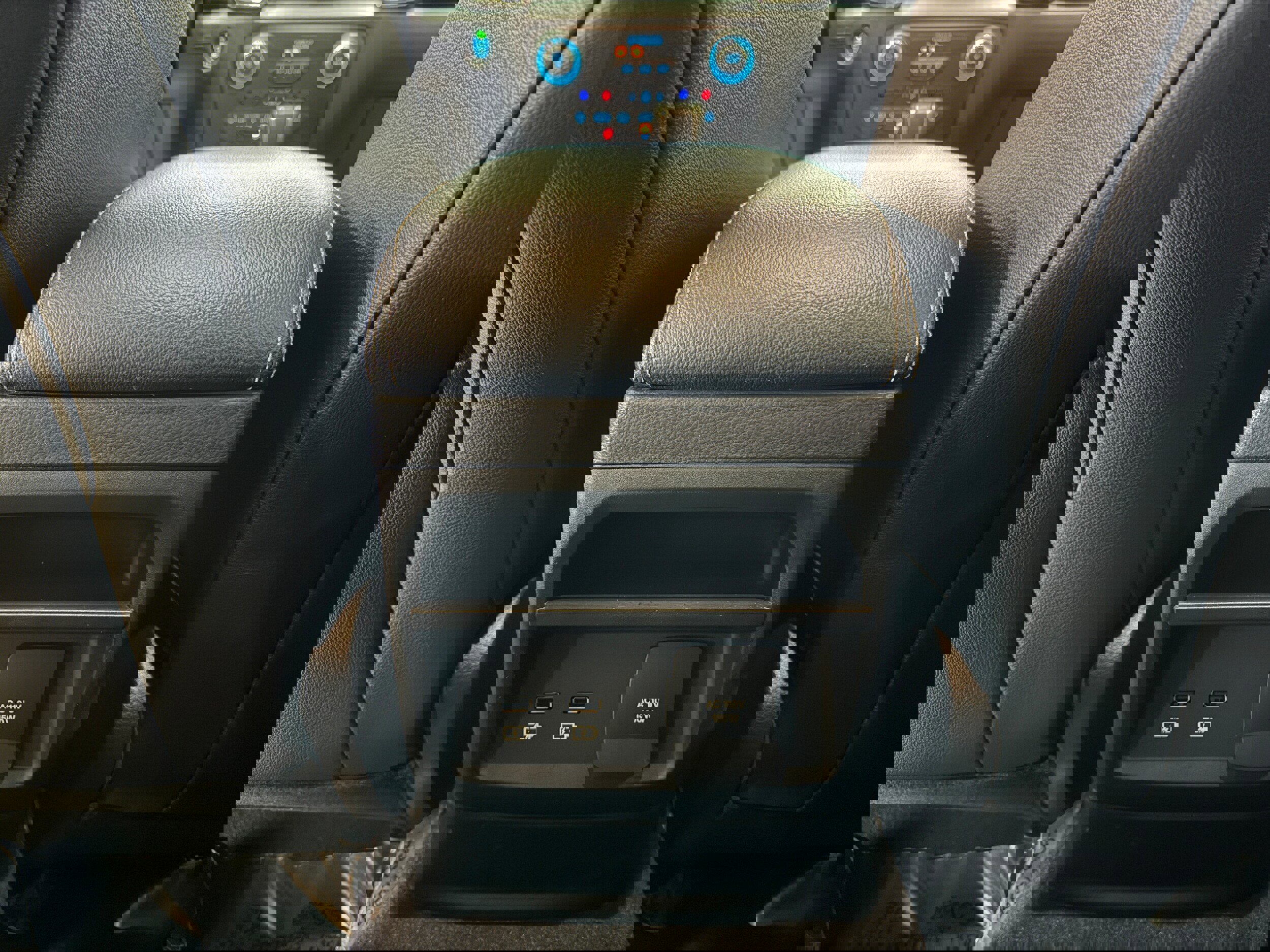 Certified 2019 Ford Ranger Lariat w/ Equipment Group 501A Mid image 12