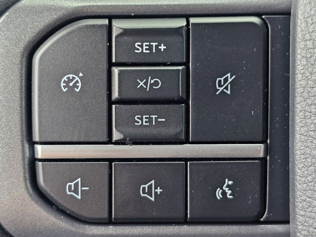 Certified 2024 Ford F350 Lariat w/ Sport Appearance Package image 33