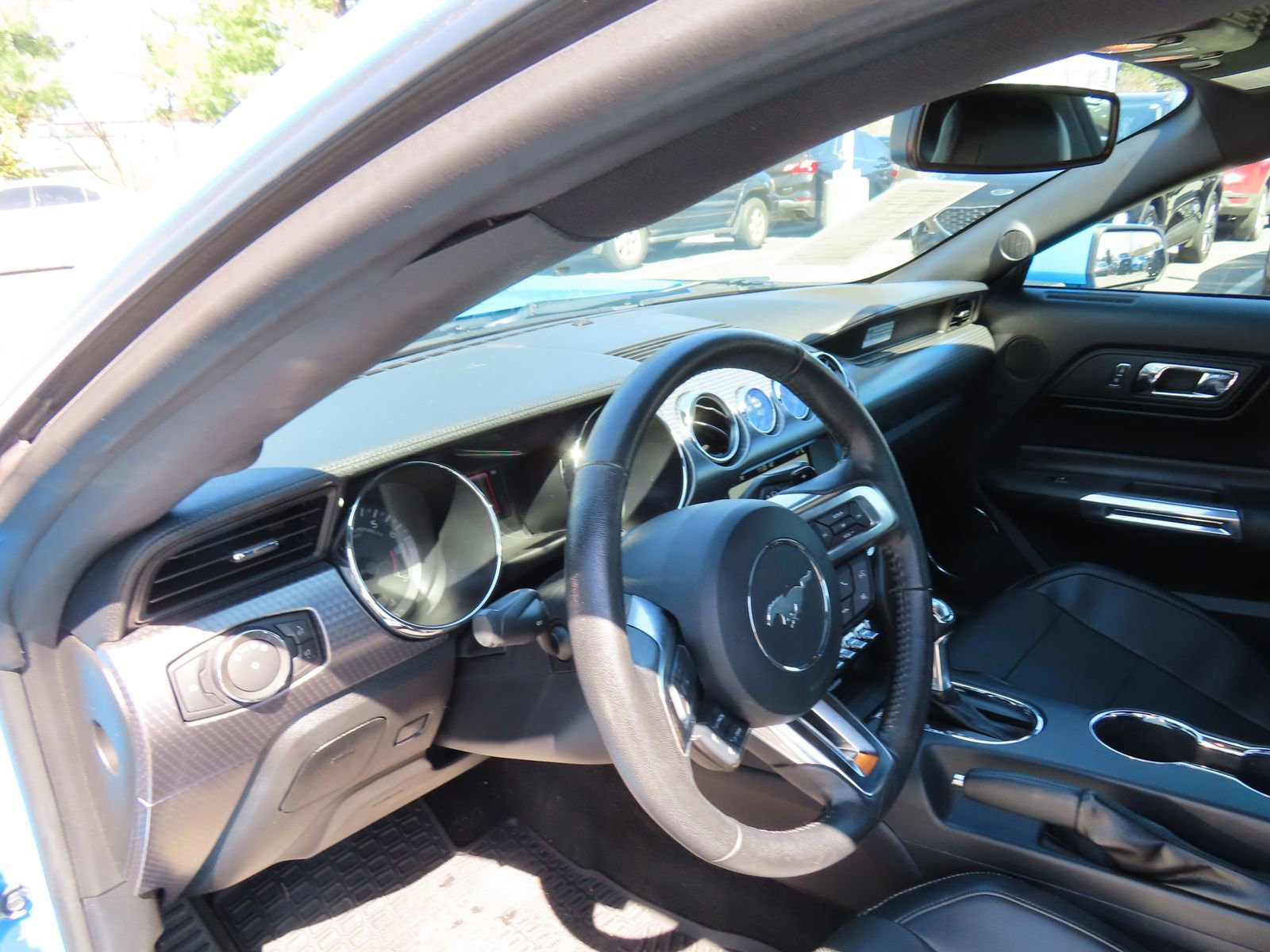 Certified 2017 Ford Mustang Premium w/ Ecoboost Performance Package image 15