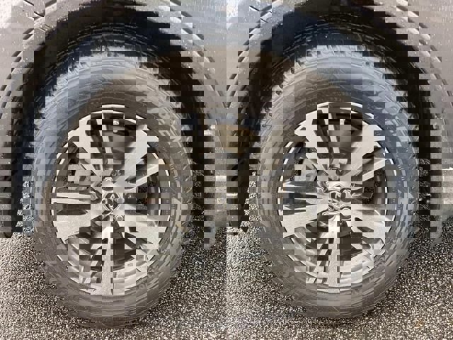 Used 2018 Toyota RAV4 XLE image 13